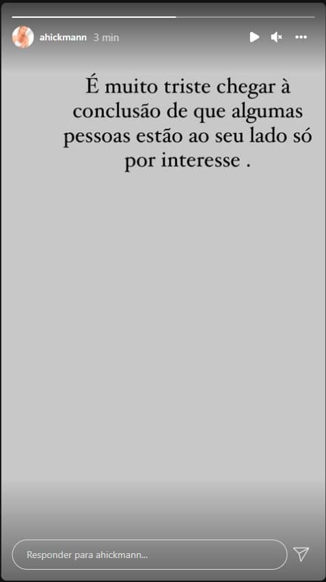 Ana Hickmann deixou uma indireta nos Storys Ana Hickmann deixou uma indireta nos Storys