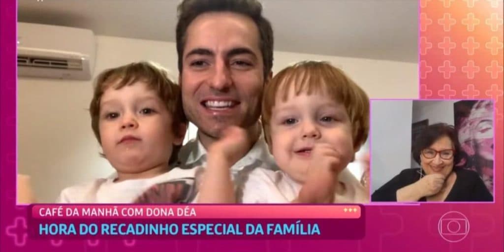 Déa Lúcia, mãe de Paulo Gustavo, se emocionou ao falar de Thales Bretas (Foto: Reprodução/TV Globo) Déa Lúcia, mãe de Paulo Gustavo, se emocionou ao falar de Thales Bretas (Foto: Reprodução/TV Globo)