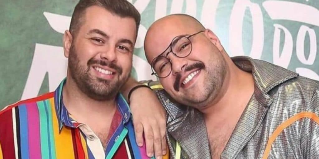 BBB22: Marido de Tiago Abravanel expõe que autorizou neto de Silvio Santos a beijar outros no BBB “Sem edredom”