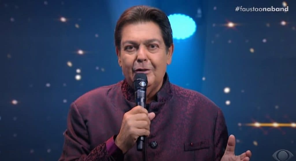 Faustão na Band começa com esquadrão de globais que odeiam o canal e recado brutal às câmeras: "Nível"