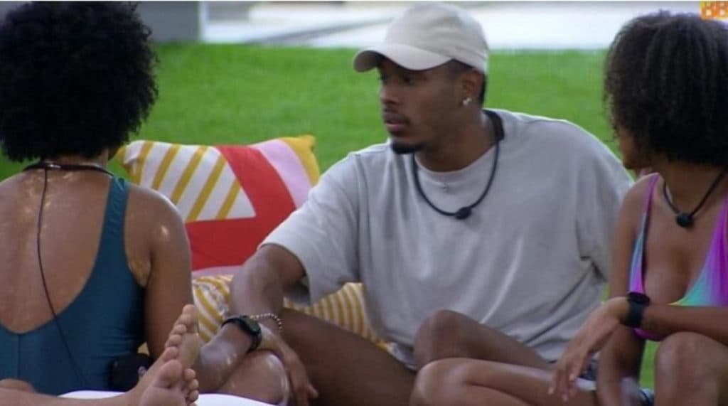 BBB22: Clima fica tenso entre Natália e Paulo André: "Não bota palavra na minha boca e abaixa o tom de voz"
