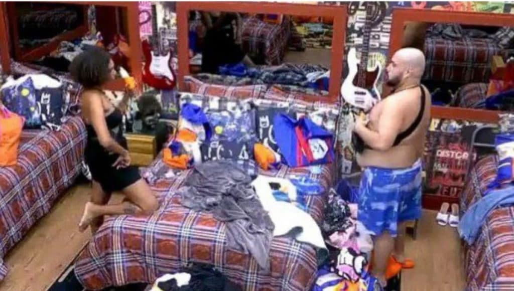 BBB22: Tiago Abravanel se preocupa com o tamanho das toalhas e produção é acusada de gordofobia