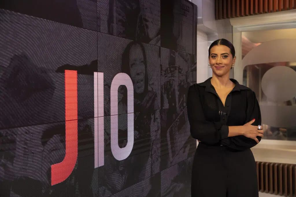 Apresentadora da Globo se emociona com morte (Foto: Reprodução) Apresentadora da Globo se emociona com morte (Foto: Reprodução)