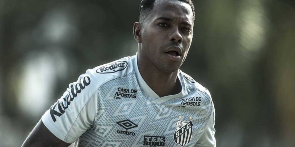 Robinho é condenado a nove anos de prisão - Foto: Reprodução Robinho é condenado a nove anos de prisão - Foto: Reprodução