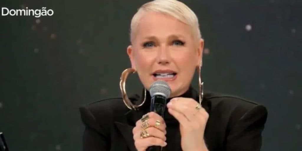 Xuxa cala o público ao assumir seu amor por Renato Aragão