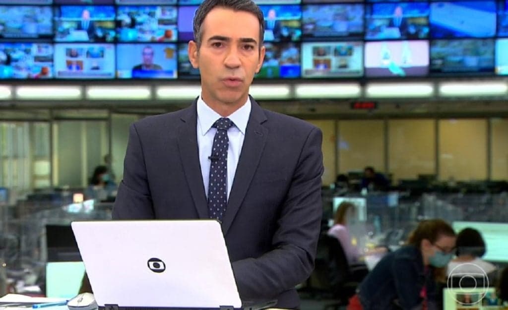 Plantão da Globo com César Tralli derruba o Mais Você ao vivo e âncora perde a fala com pior notícia: "Mortos"