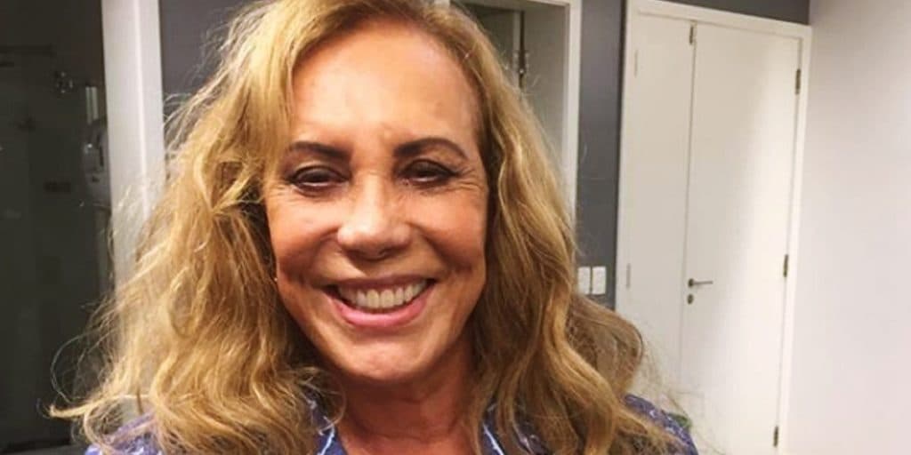 Além da Ilusão: Santa? Do pau oco! Arlete Salles volta para as novelas como viúva, rica que pega os novinhos