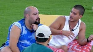 Arthur Aguiar sobre Jessilane na Prova Bate e Volta:'Torci pra não voltar' (Foto: Reprodução / Globoplay) Arthur Aguiar sobre Jessilane na Prova Bate e Volta:'Torci pra não voltar' (Foto: Reprodução / Globoplay)