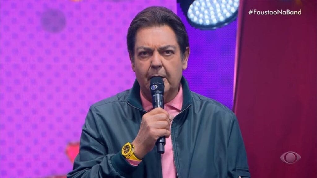 Em menos de 1 mês, Band volta atrás com Faustão, perde milhões e pior notícia é confirmada: "Não conseguiu"