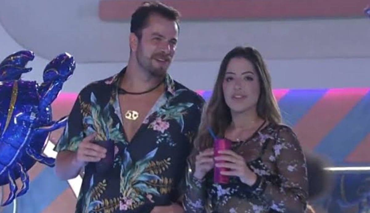 Gustavo Marsengo e Laís Caldas em festa no BBB22 (Reprodução/ TV Globo) Gustavo Marsengo e Laís Caldas em festa no BBB22 (Reprodução/ TV Globo)