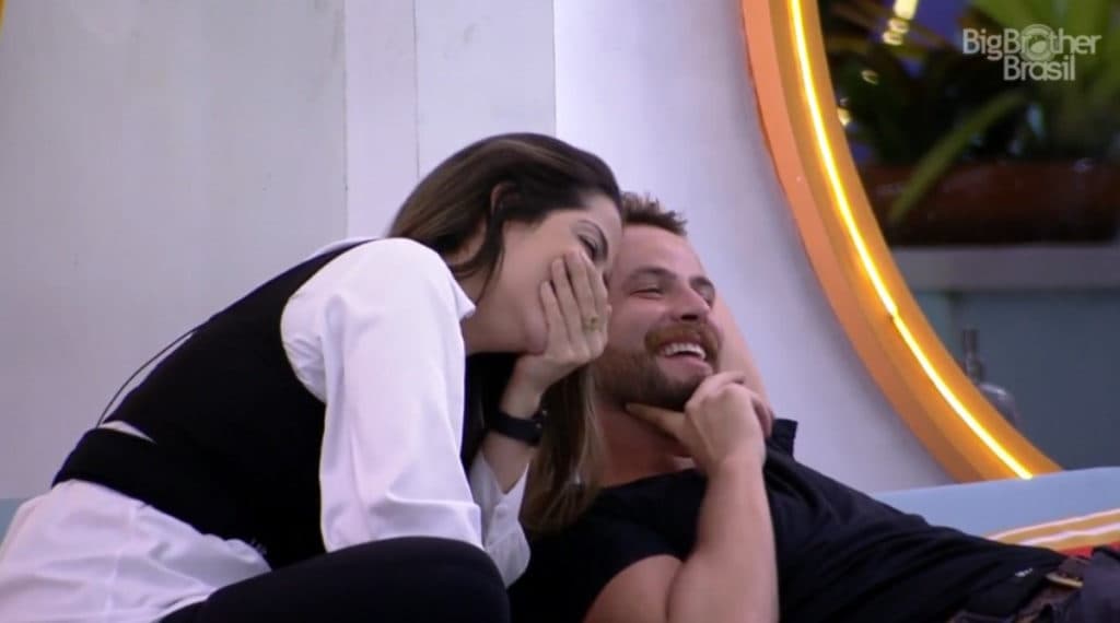 BBB22: Laís erra nome de Gustavo que aceita ser chamado de Rodrigo; Web reage