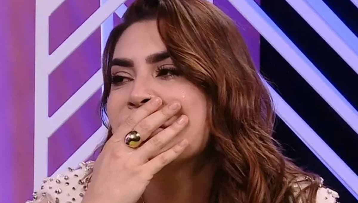 Naiara Azevedo se emociona no Rede BBB de Rafa Kalimann (Reprodução/ Globoplay) Naiara Azevedo se emociona no Rede BBB de Rafa Kalimann (Reprodução/ Globoplay)