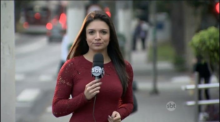 Thaís Nunes foi despedida pelo SBT em novembro de 2021, durante uma licença médica por Burnout Thaís Nunes foi despedida pelo SBT em novembro de 2021, durante uma licença médica por Burnout