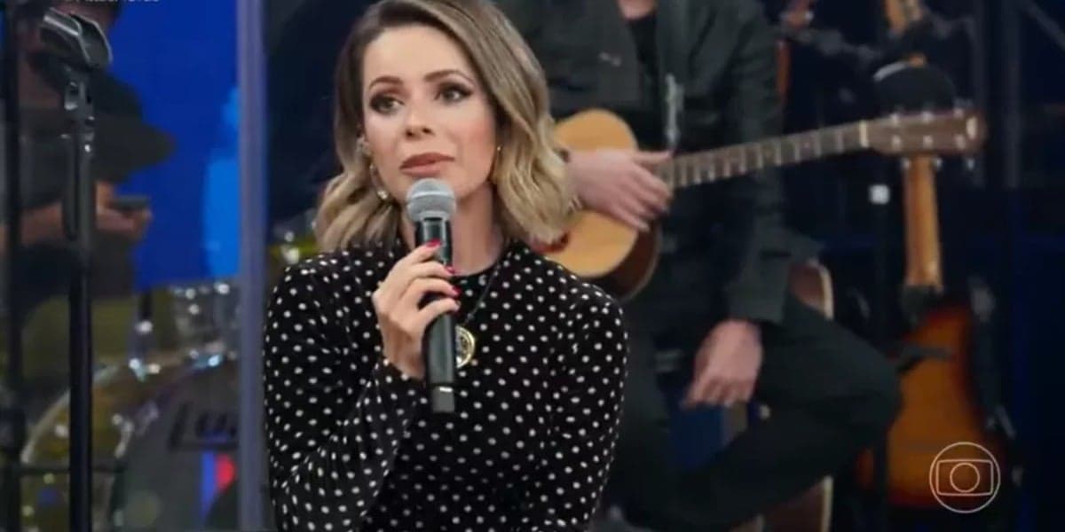 Sandy abriu o jogo sobre sua vida pessoal no Altas Horas, da Globo (Foto: Reprodução) Sandy abriu o jogo sobre sua vida pessoal no Altas Horas, da Globo (Foto: Reprodução)