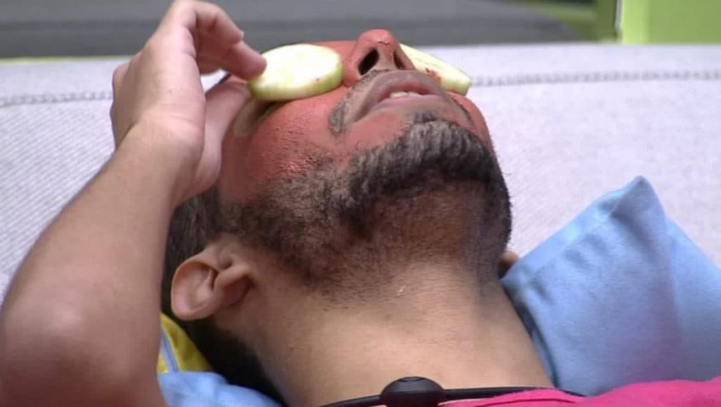 BBB22: Em tarde de beleza, Vyni reage e dispara: "Tenho que me colocar em primeiro lugar"