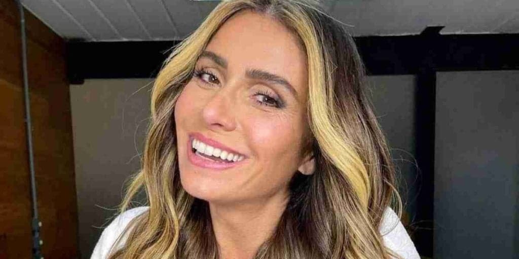 Na TV desde pequena, Giovanna Antonelli coleciona personagens marcantes, esbanja talento e ganha amor de todos