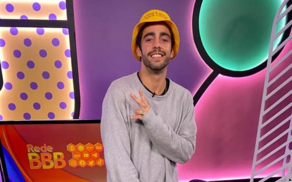 BBB22: Scooby não quebra corrente e vai desfilar na Sapucaí ao lado dos chefões do Carnaval