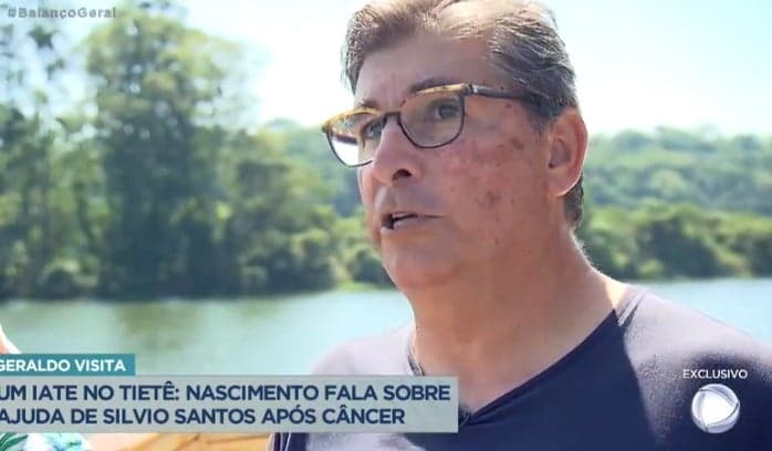 Carlos Nascimento se emocionou durante entrevista na Record Carlos Nascimento se emocionou durante entrevista na Record