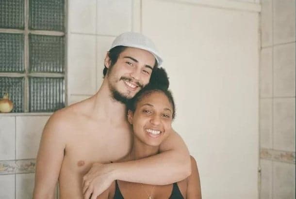 Danilo Mesquita e Domenica Alves assumiram namoro nas redes sociais Danilo Mesquita e Domenica Alves assumiram namoro nas redes sociais