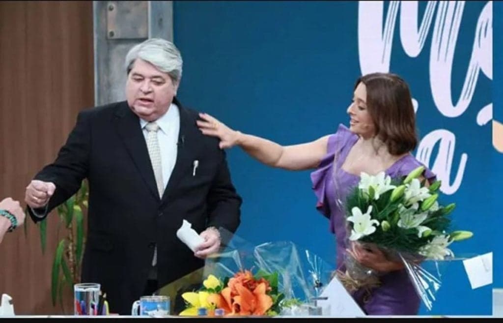 Datena e Catia Fonseca no estúdio do Melhor da Tarde Datena e Catia Fonseca no estúdio do Melhor da Tarde
