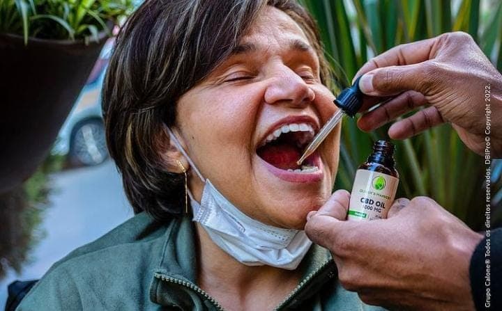 Claudia Rodrigues tem feito uso da cannabis (Foto: Instagram) Claudia Rodrigues tem feito uso da cannabis (Foto: Instagram)