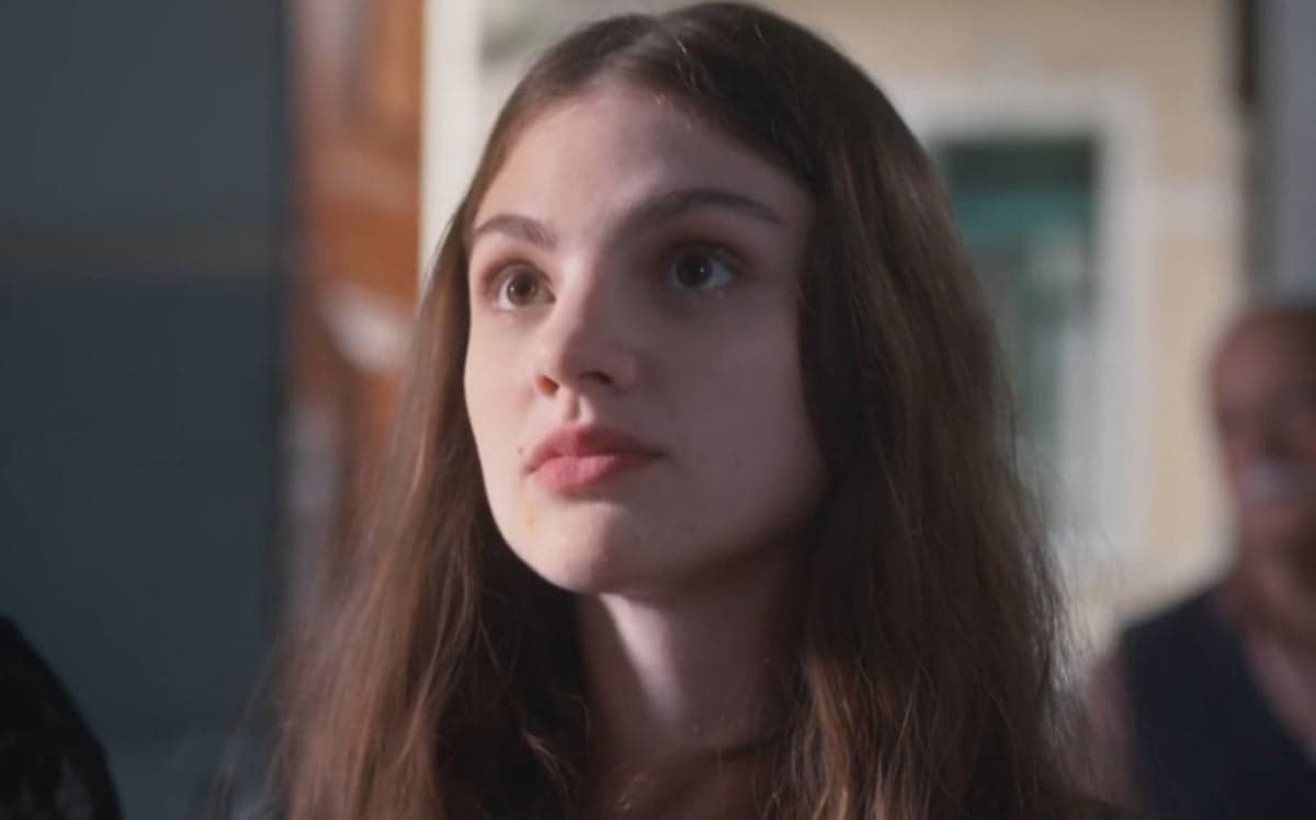 Olívia cairá na boca do povo em 'Além da Ilusão' (Foto: Reprodução / Globo) Olívia cairá na boca do povo em 'Além da Ilusão' (Foto: Reprodução / Globo)