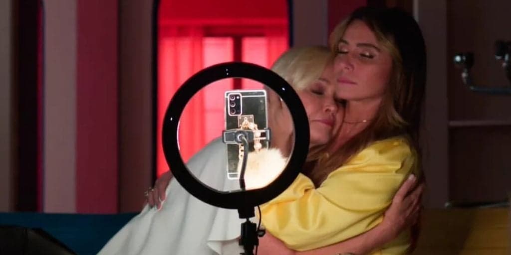 Quanto Mais Vida Melhor Final: Inimigas? Paula e Carmem trocam juras de amor antes da chegada da morte