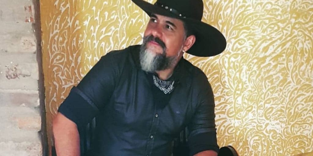 Famoso sertanejo Camargo, do hit "Galopeira", vai a falência e vira caminhoneiro para sobreviver; Veja a situação do cantor
