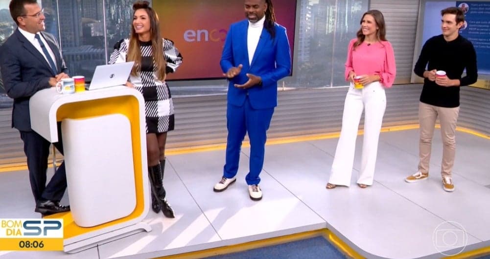 Bocardi, Patricia Poeta, Manoel Soares, Thaís Luquesi e Alessandro Jodar no Bom Dia São Paulo Bocardi, Patricia Poeta, Manoel Soares, Thaís Luquesi e Alessandro Jodar no Bom Dia São Paulo