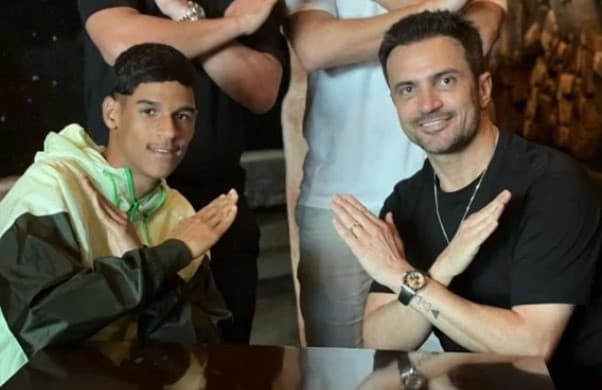 Falcão é o novo empresário do fenômeno da internet - Foto: Reprodução Falcão é o novo empresário do fenômeno da internet - Foto: Reprodução