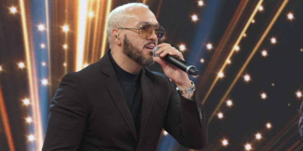 Belo expõe situação com Thiaguinho em camarim de show, faz textão e confirma o que viveu: "Surreal"