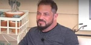 Conrado diz que caso de racismo de portuguesa aos filhos de Gio Ewbank e Bruno Gagliasso foi armado (Foto: Reprodução) Conrado diz que caso de racismo de portuguesa aos filhos de Gio Ewbank e Bruno Gagliasso foi armado (Foto: Reprodução)