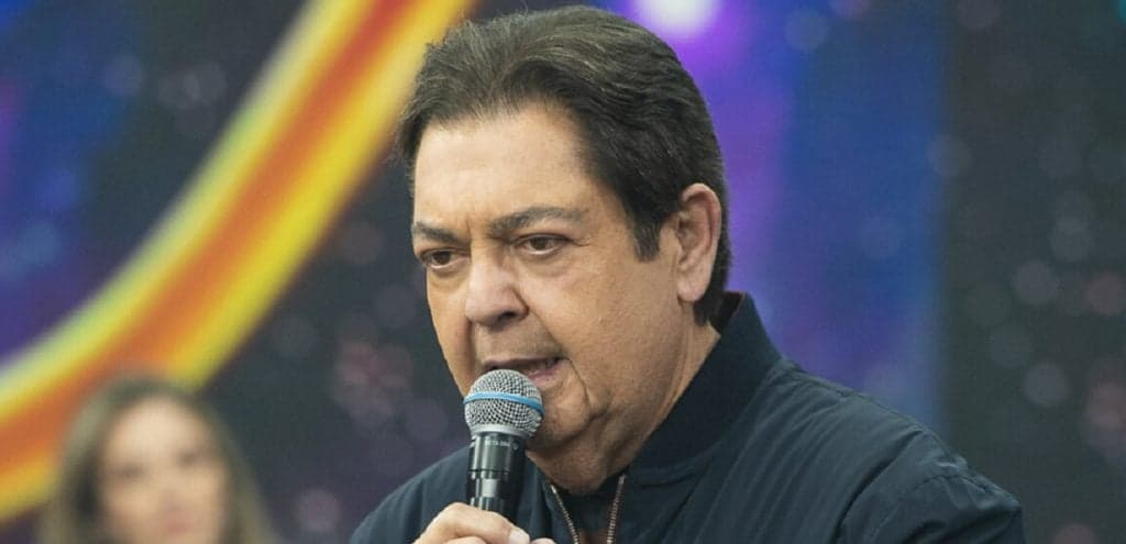 Ex-bailarina de Faustão revela o que passou