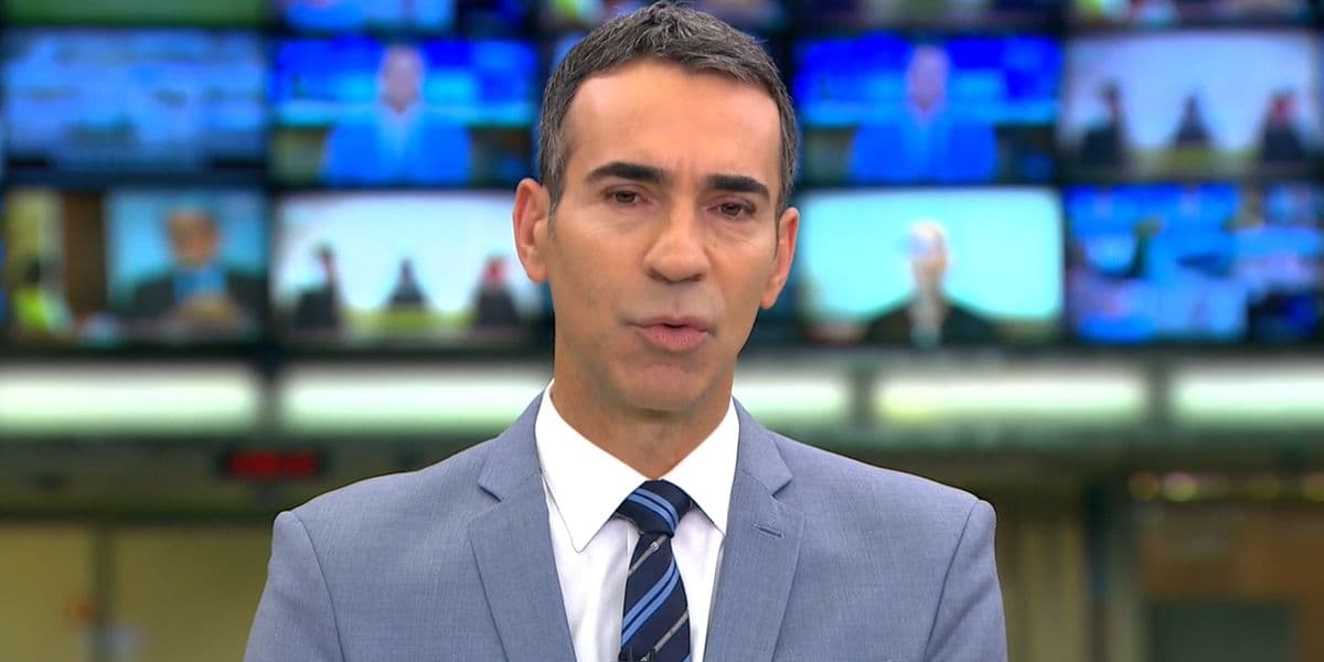 "É muita humilhação", César Tralli para JH, denuncia sofrimento na Globo e faz duro desabafo: "Frustração" "É muita humilhação", César Tralli para JH, denuncia sofrimento na Globo e faz duro desabafo: "Frustração"
