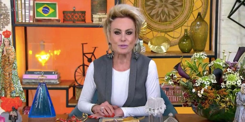 "Bravo", Ana Maria escancara revolta de diretor do Mais Você, dá basta e detona esporro que ouve: "Eles batem"