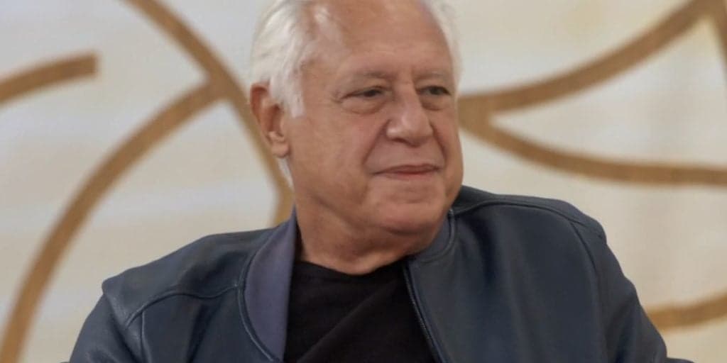 Antônio Fagundes expõe que era muito bom trabalhar ao lado de Tarcísio Meira