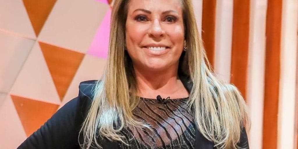 Silvio Santos troca programação do SBT e Christina Rocha é substituída por fenômeno: "R$ 500 milhões"