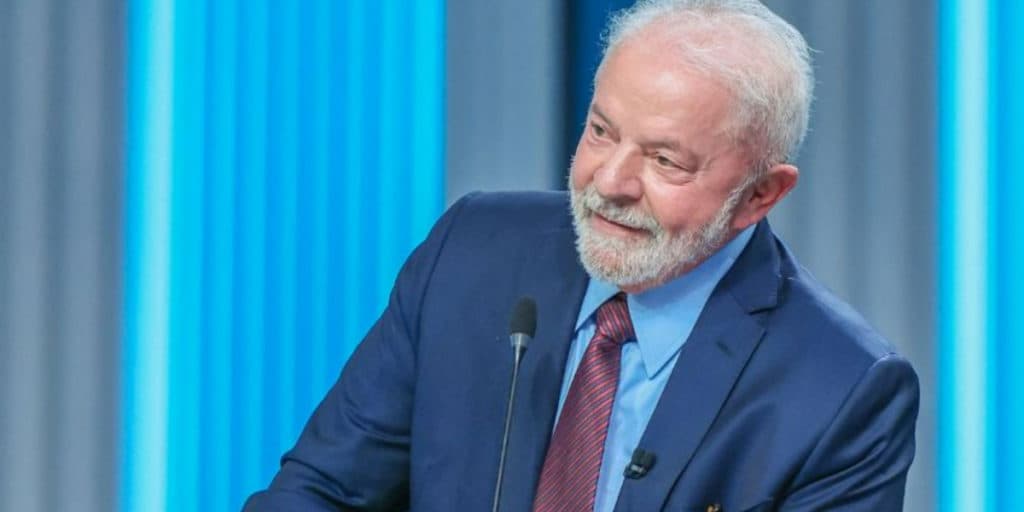 Leo Dias relata suposto tratamento diferenciado da Globo à Lula durante debate