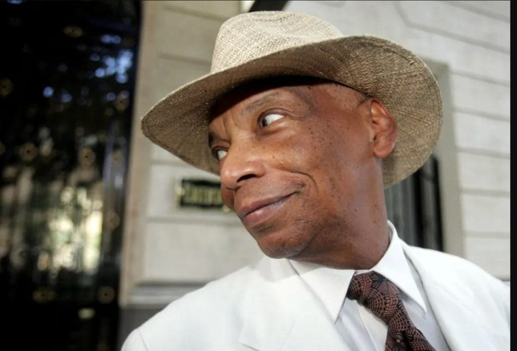 Emanoel Araújo, famoso artista plástico, faleceu aos 81 anos e foi homenageado pelo JH Emanoel Araújo, famoso artista plástico, faleceu aos 81 anos e foi homenageado pelo JH