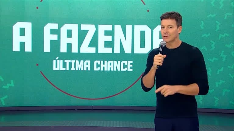 Rodrigo Faro comanda o quadro 'Última Chance' com os eliminados de A Fazenda Rodrigo Faro comanda o quadro 'Última Chance' com os eliminados de A Fazenda