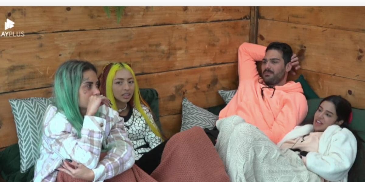 De acordo com Tati, sexo com Thomaz Costa só aconteceria fora do reality (Reprodução) De acordo com Tati, sexo com Thomaz Costa só aconteceria fora do reality (Reprodução)