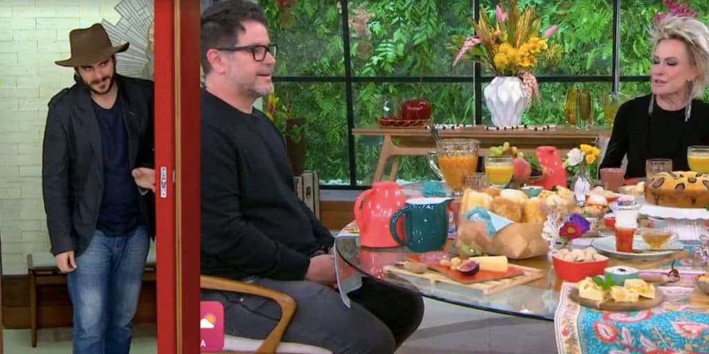 Ana Maria é surpreendida ao vivo por Gabriel Sater, que invade estúdio, após deixar Patrícia Poeta no Encontro