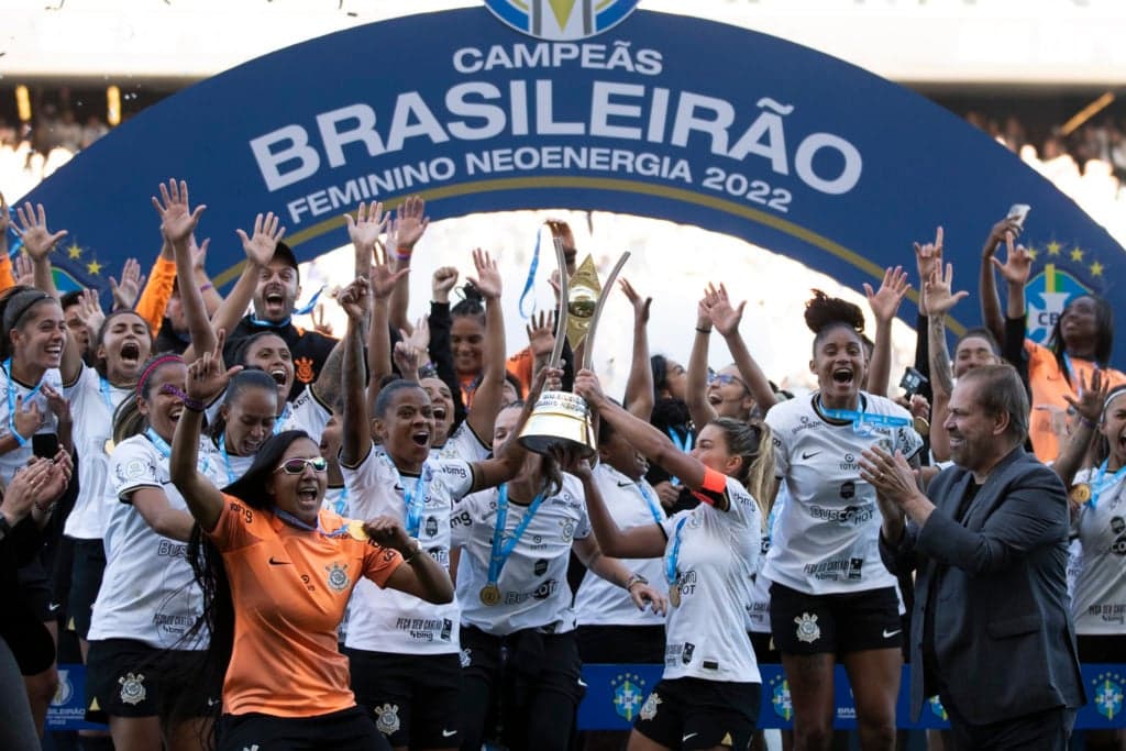 Band conquista a vice-liderança com final do Brasileirão Feminino