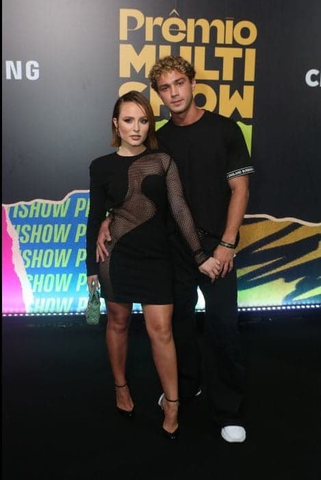 Larissa Manoela e André Luiz Frambach no Prêmio Multishow (Foto: Reprodução) Larissa Manoela e André Luiz Frambach no Prêmio Multishow (Foto: Reprodução)