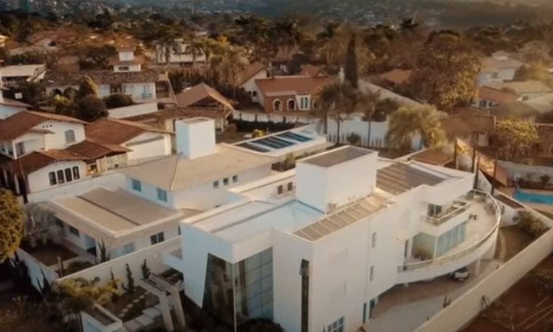 Confira tudo que há na mansão - Foto Reprodução Confira tudo que há na mansão - Foto Reprodução