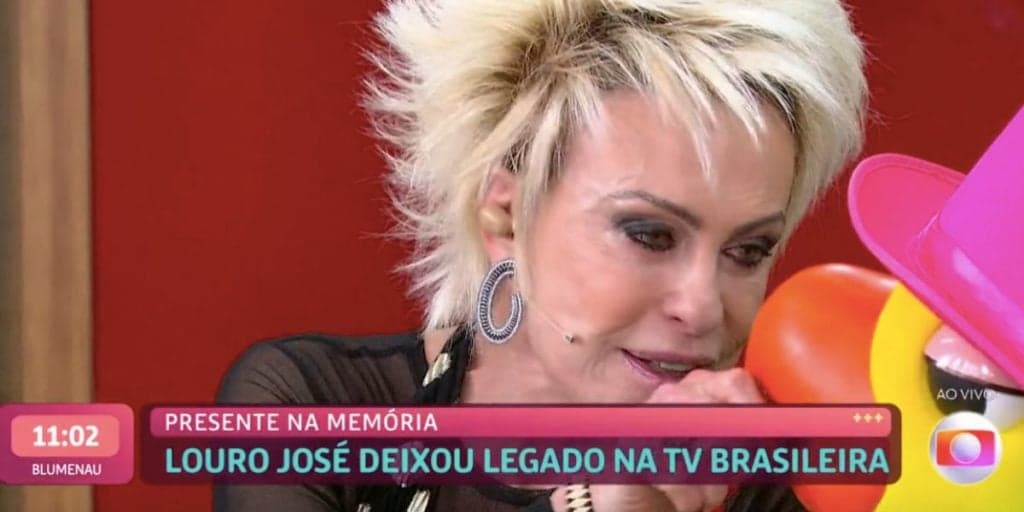 Ana Maria chora com homenagem de Louro Mané para Tom Veiga (Reprodução) Ana Maria chora com homenagem de Louro Mané para Tom Veiga (Reprodução)