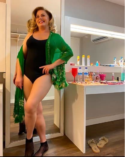 A atriz de maiô - Foto: Reprodução A atriz de maiô - Foto: Reprodução