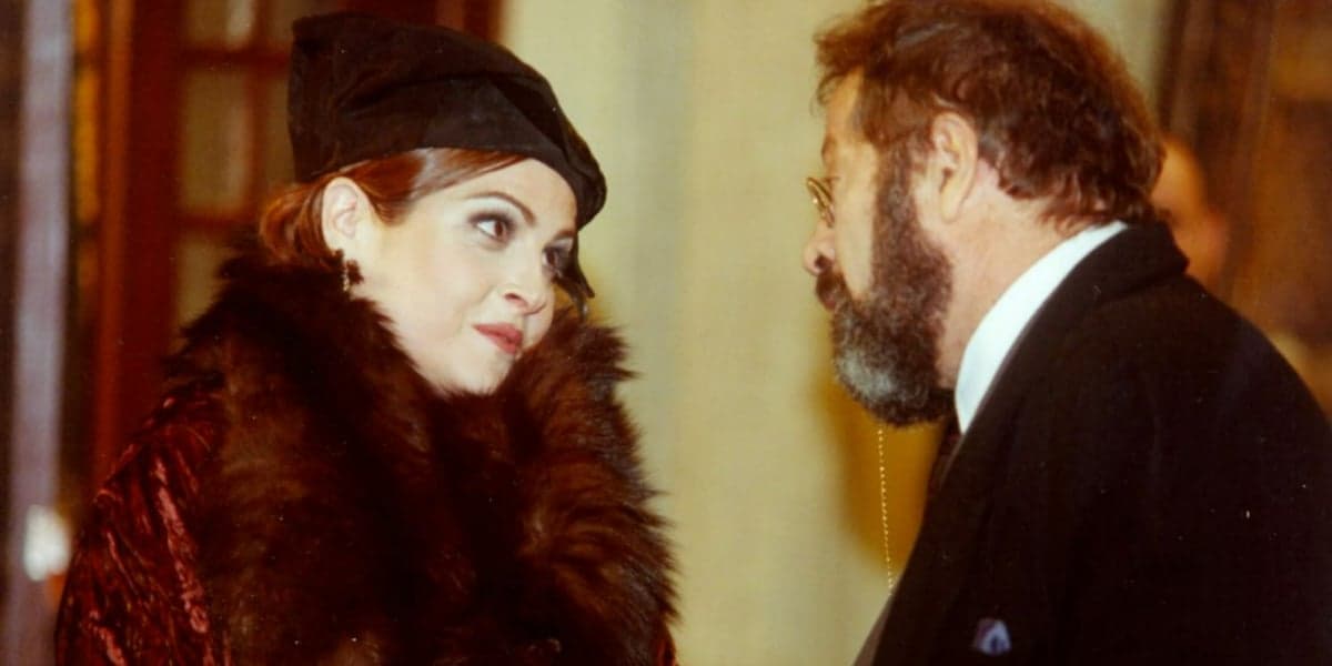 Drica Moraes e Carlos Vereza em "O Cravo e a Rosa" (Foto: Divulgação/TV Globo) Drica Moraes e Carlos Vereza em "O Cravo e a Rosa" (Foto: Divulgação/TV Globo)