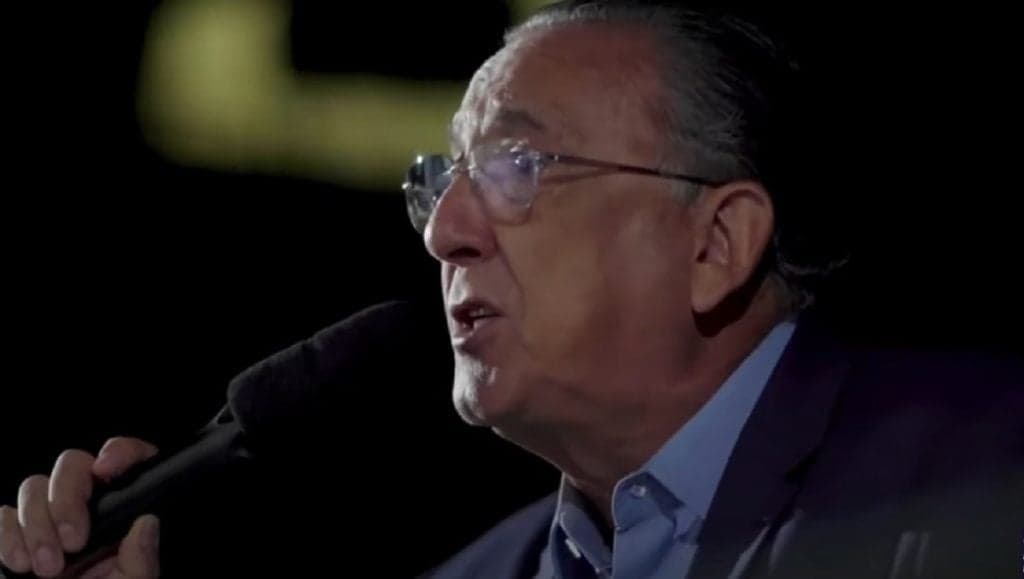 Prestes a se 'despedir', Galvão Bueno assina contrato multimilionário fora da Globo e tem reviravolta