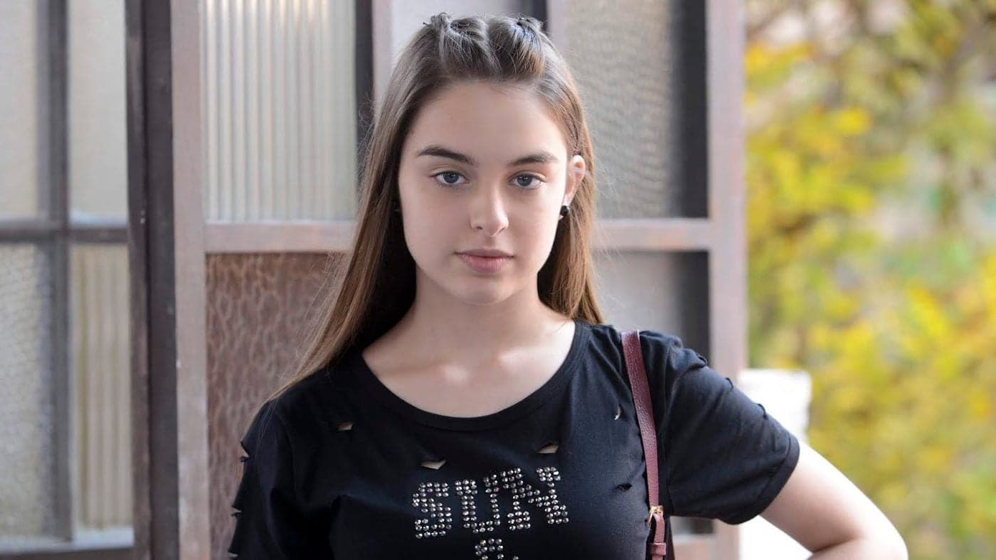 Bel Moreira contou como se sente ao exibir sua axila com pelos e sofrer hate (Foto: Reprodução) Bel Moreira contou como se sente ao exibir sua axila com pelos e sofrer hate (Foto: Reprodução)